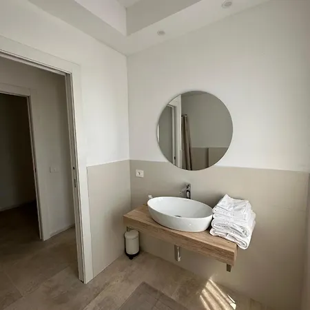 홈스테이 Viola Rooms, A 200mt Dalla Di 프로키오