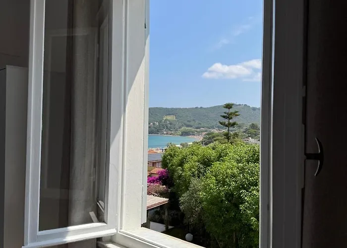 Viola Rooms, A 200mt Dalla Di *