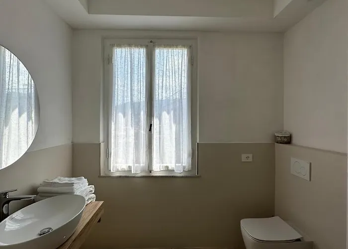 Viola Rooms, A 200mt Dalla Di Проккио